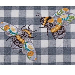 HobbyGift Sewing Box (M): Embroidered: Grey Gingham Bees