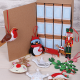 Trimits Make-Your-Own Felt Decorations: 12 Door Christmas Count Down Calendar