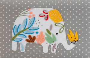 HobbyGift Sewing Box (M): Rectangle: Appliqué Lid: Elephants